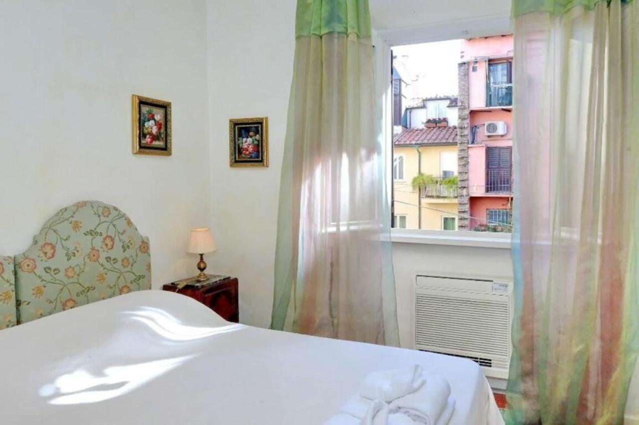 Borgo Vittorio Apartment โรม ภายนอก รูปภาพ