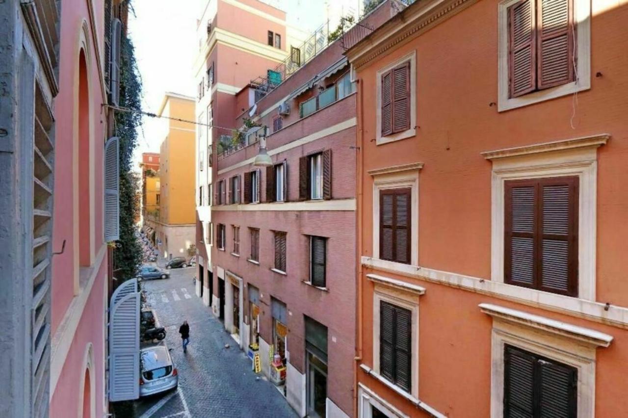 Borgo Vittorio Apartment โรม ภายนอก รูปภาพ